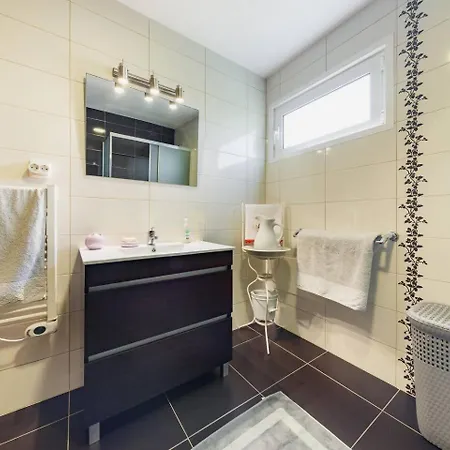 Vivenda Carlota Sea View By Mth *