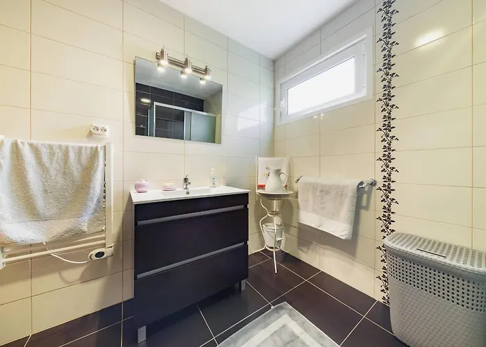 Vivenda Carlota Sea View By Mth *